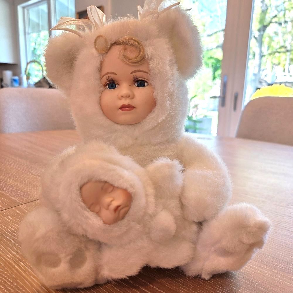 Vintage Porcelain Musical Doll Mother & Baby Plush Bear Outfits Rare 90's
